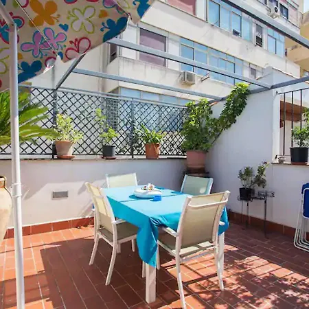 Con Terrazza E Vista Su Malfitano Πανσιόν 4*