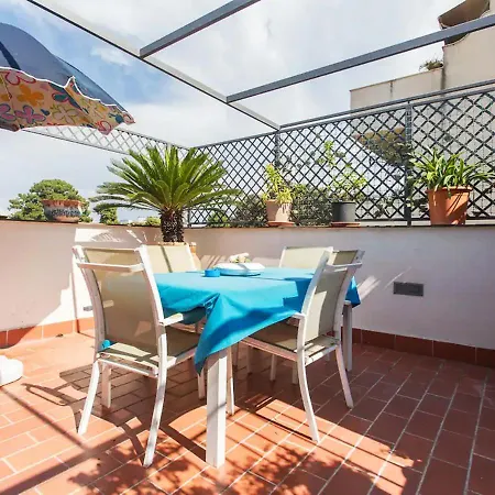 Camera Con Terrazza E Vista Su Malfitano Palermo