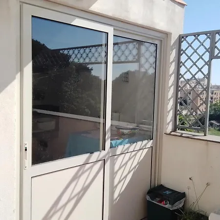 Camera Con Terrazza E Vista Su Malfitano Palermo