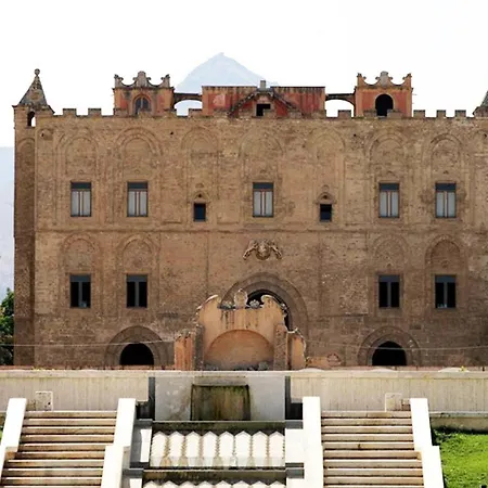 Casa de hóspedes Con Terrazza E Vista Su Malfitano 2*